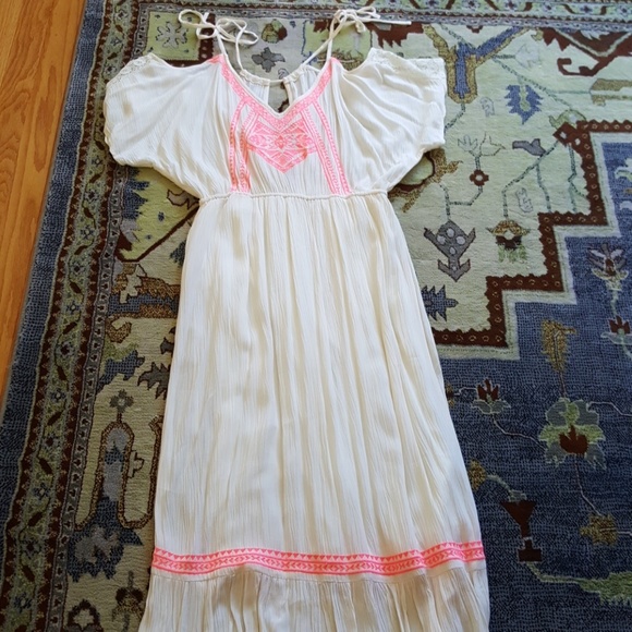 Flying Tomato maxi dress size medium - Picture 1 of 2